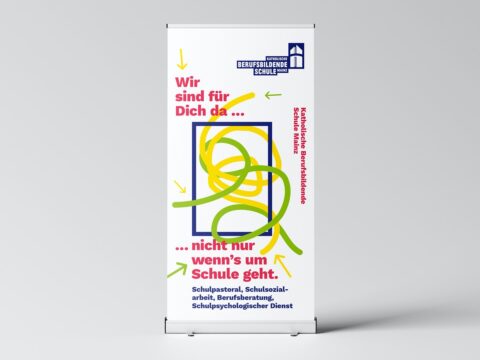 Darstellung des Corporate Designs für die KBS Mainz: Roll-Up-Display für den Schulseelsorge